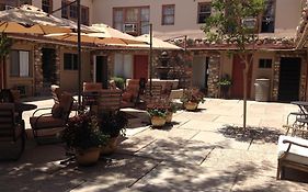 Iron Horse Inn